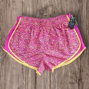 Nike Pink & Yellow Athletic Shorts Women’s Plus Size 1X